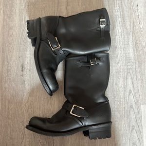Frye Womens Engineer 12R Boots Black size 7 Recently restored w/ brand new soles